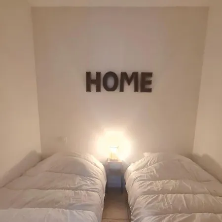 New Superbe F2 Refait A Neuf Confort Dans Avec Piscine Apartment *