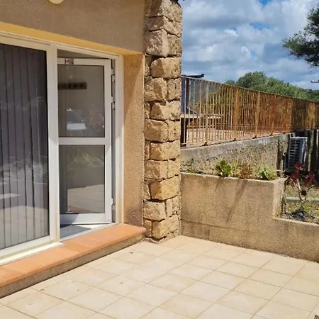 New Superbe F2 Refait A Neuf Tout Confort Avec Piscine Et Mer A Pied Apartment Serra-di-Ferro (Corsica)