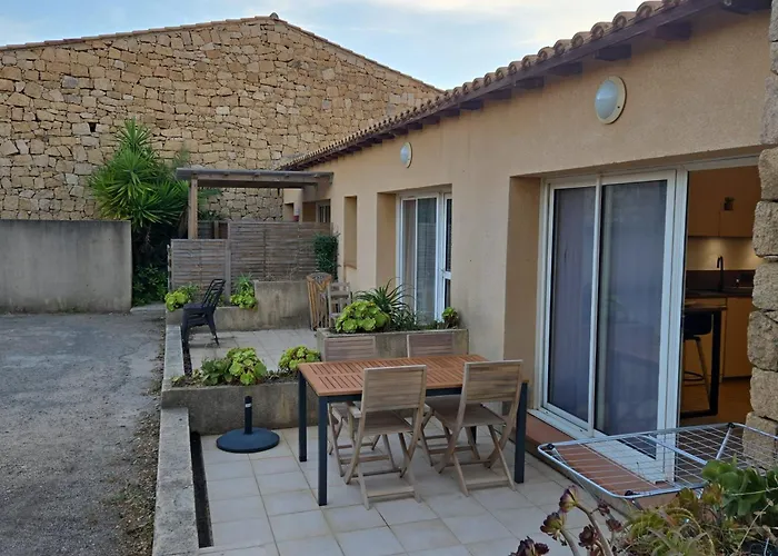 Apartamento New Superbe F2 refait à neuf tout confort dans résidence avec piscine *